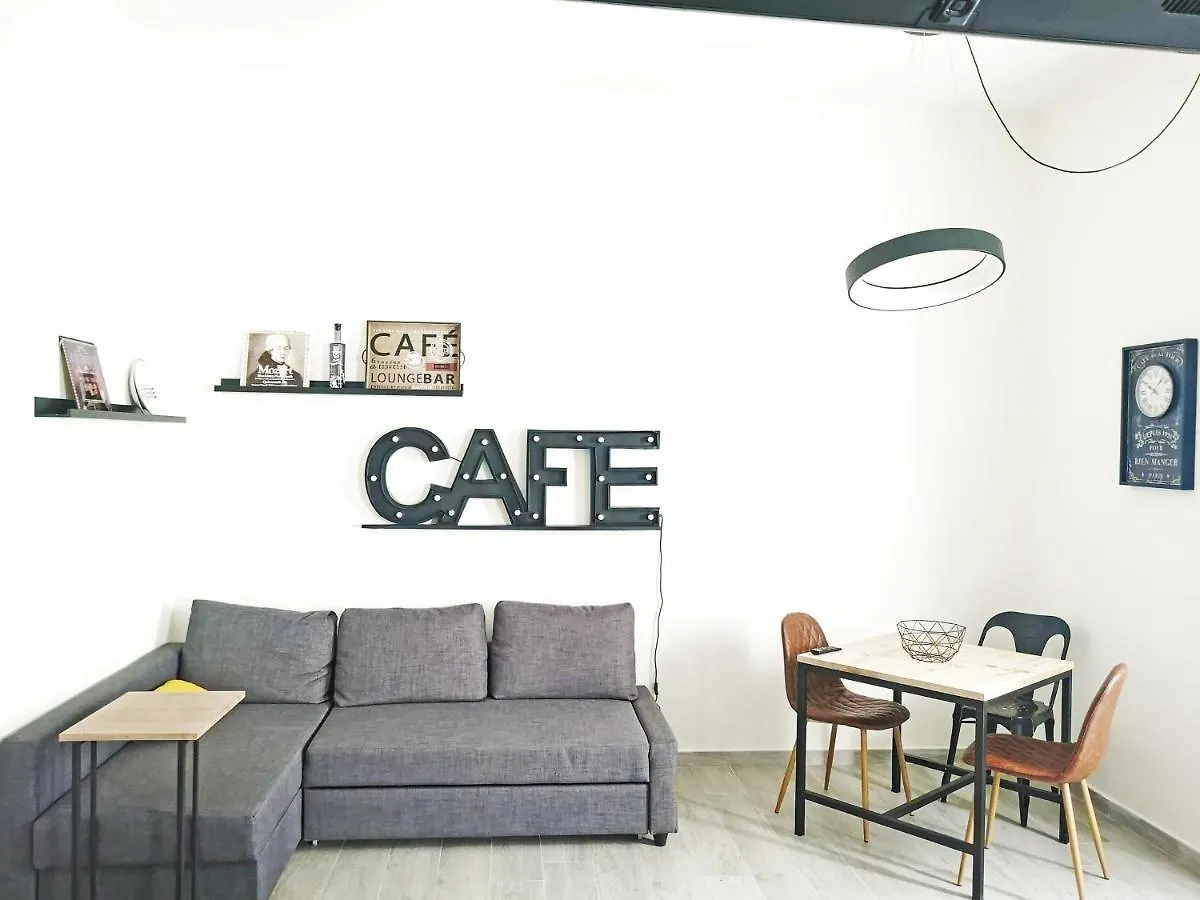 Aj Lux Apartments Catania Italien